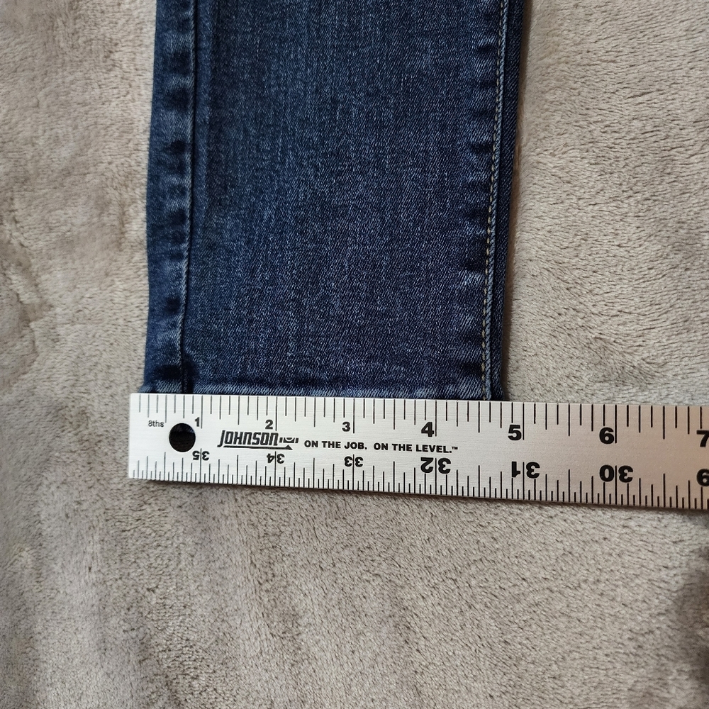 Curvy Fit Skinny Jeans | Mid Rise Stretch Dark Wash Denim | 6 / 28L - Picture 4 of 9
